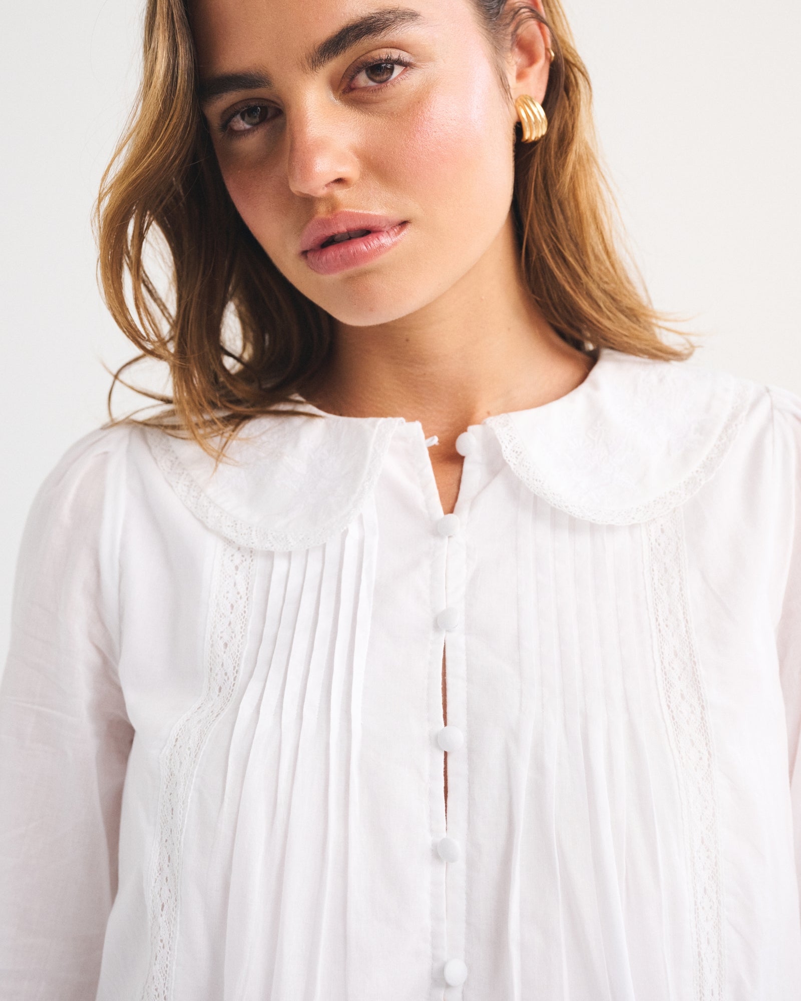 Abercrombie 100% Cotton Long-Sleeve Lace-Trim Collared  Blouse