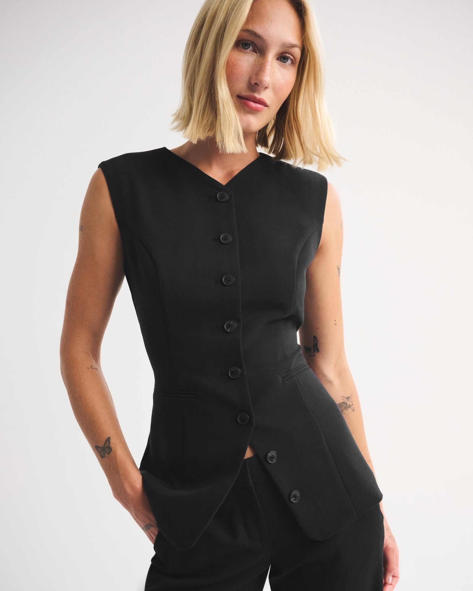 Abercrombie Tailored Button-Up Vest