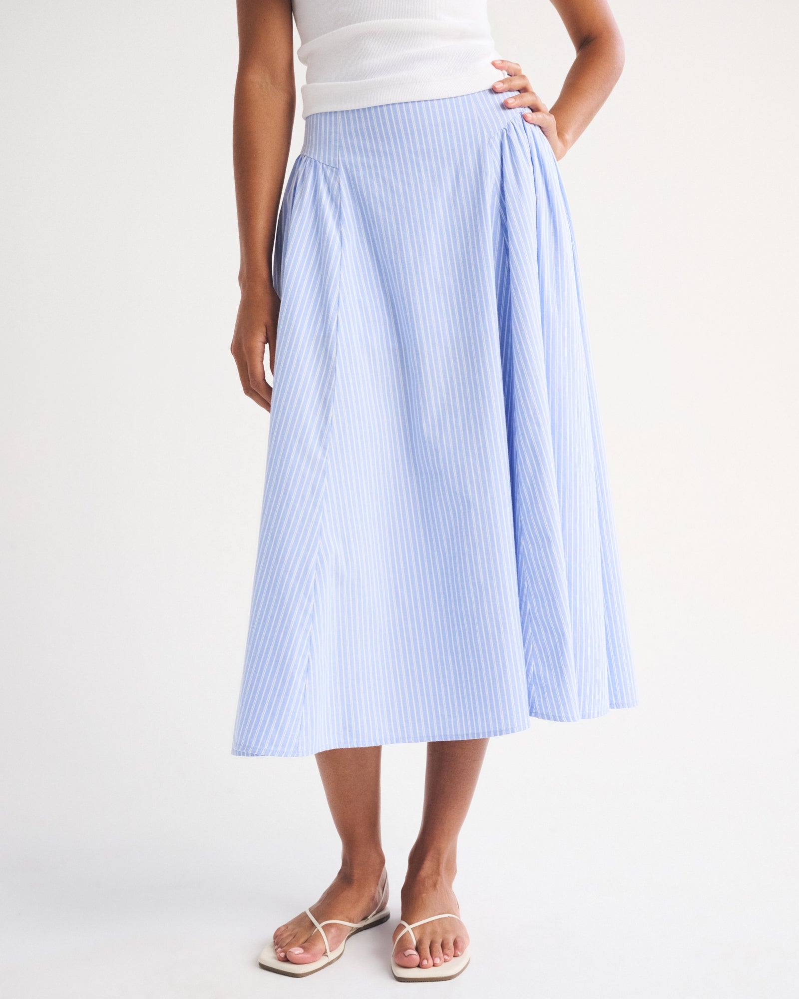 Abercrombie A&F Dylan Poplin Ultra High Rise Midi Skirt