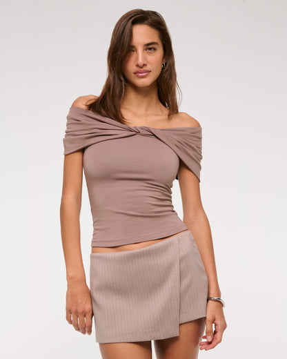 Abercrombie The A&F Scarlett Low Rise Micro Wrap Mini Skort