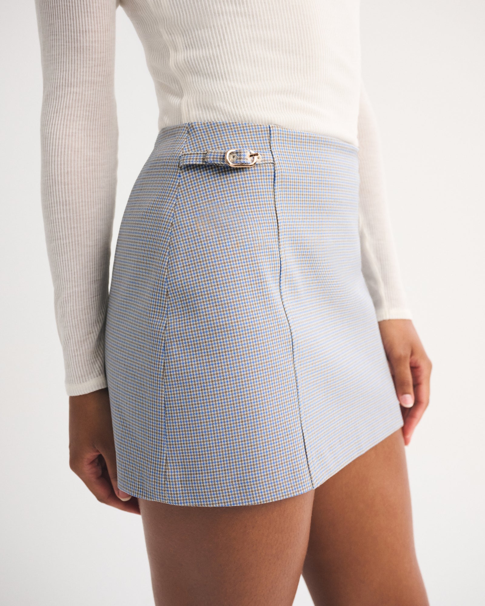 Abercrombie The A&F Scarlett Curve Love Forme Mini Skort