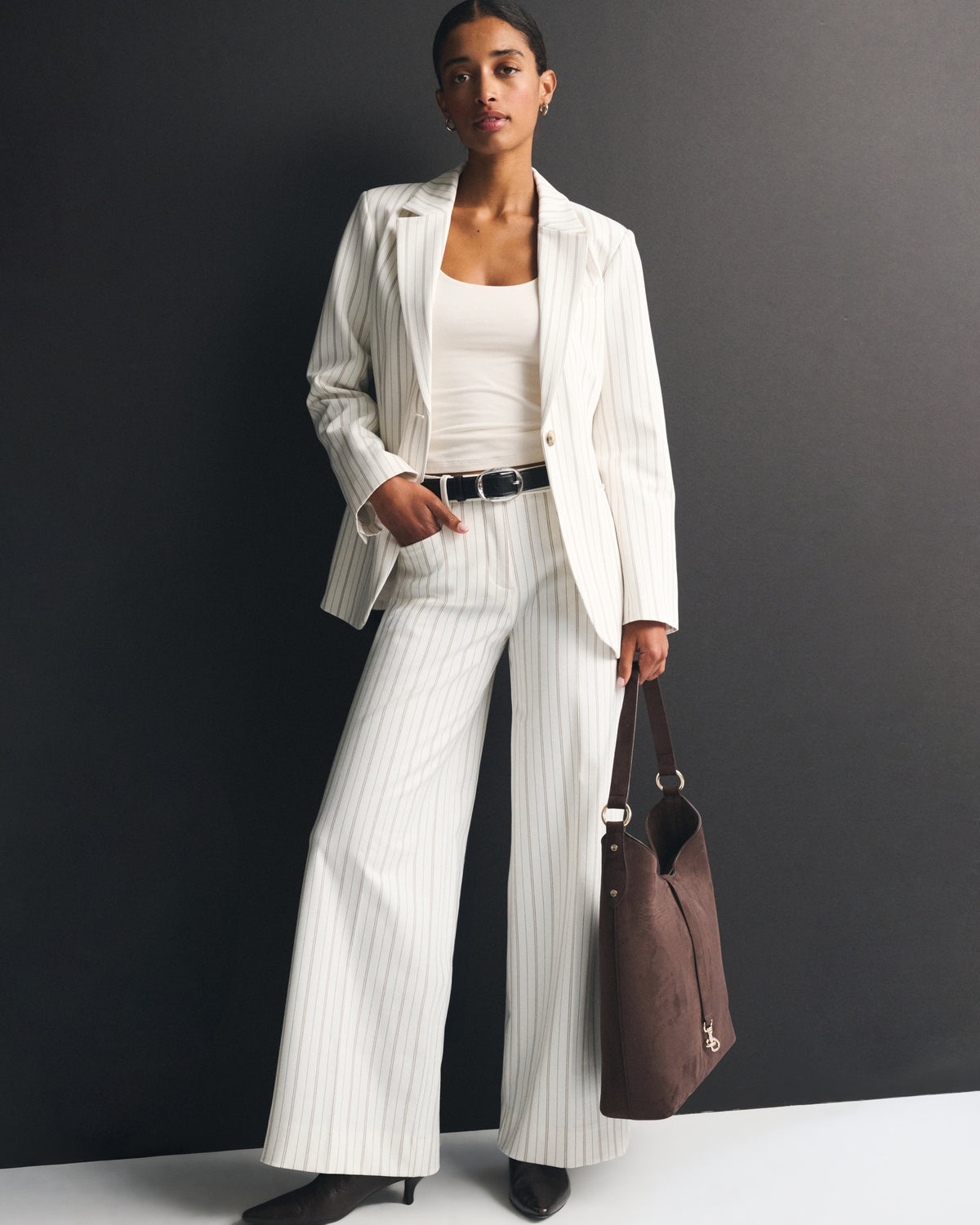 Abercrombie Nipped-Waist Suiting Blazer