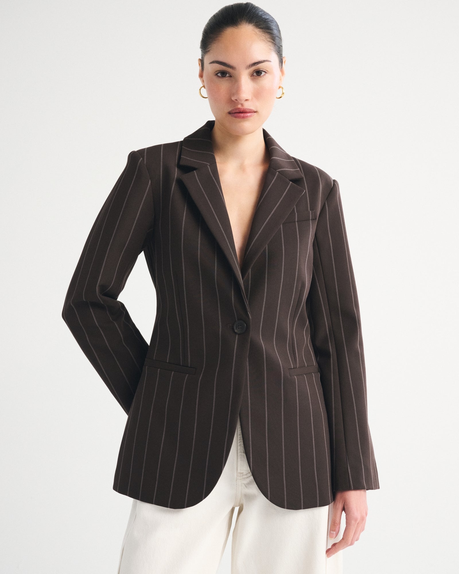 Abercrombie Nipped-Waist Suiting Blazer
