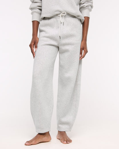 Abercrombie Sunday High Rise Barrel Sweatpant
