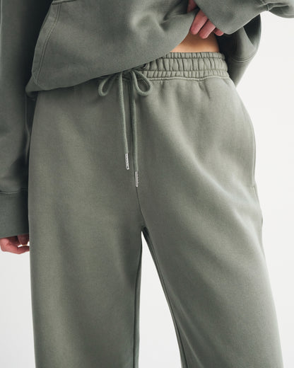 Abercrombie Sunday High Rise Wide Leg Sweatpant