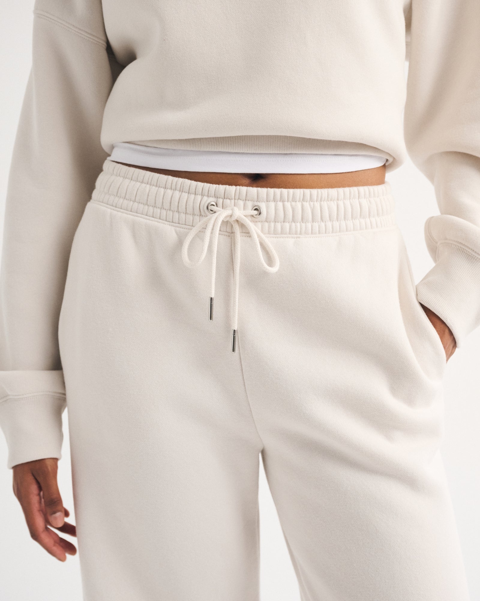 Abercrombie Sunday High Rise Wide Leg Sweatpant
