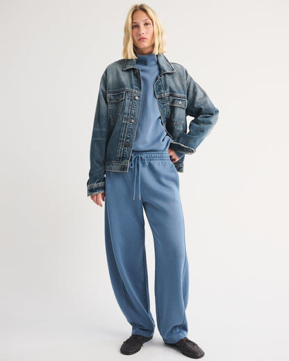 Abercrombie Sunday High Rise Forward Seam Barrel Sweatpant