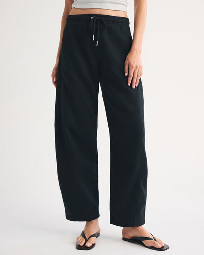 Abercrombie Sunday High Rise Forward Seam Barrel Sweatpant