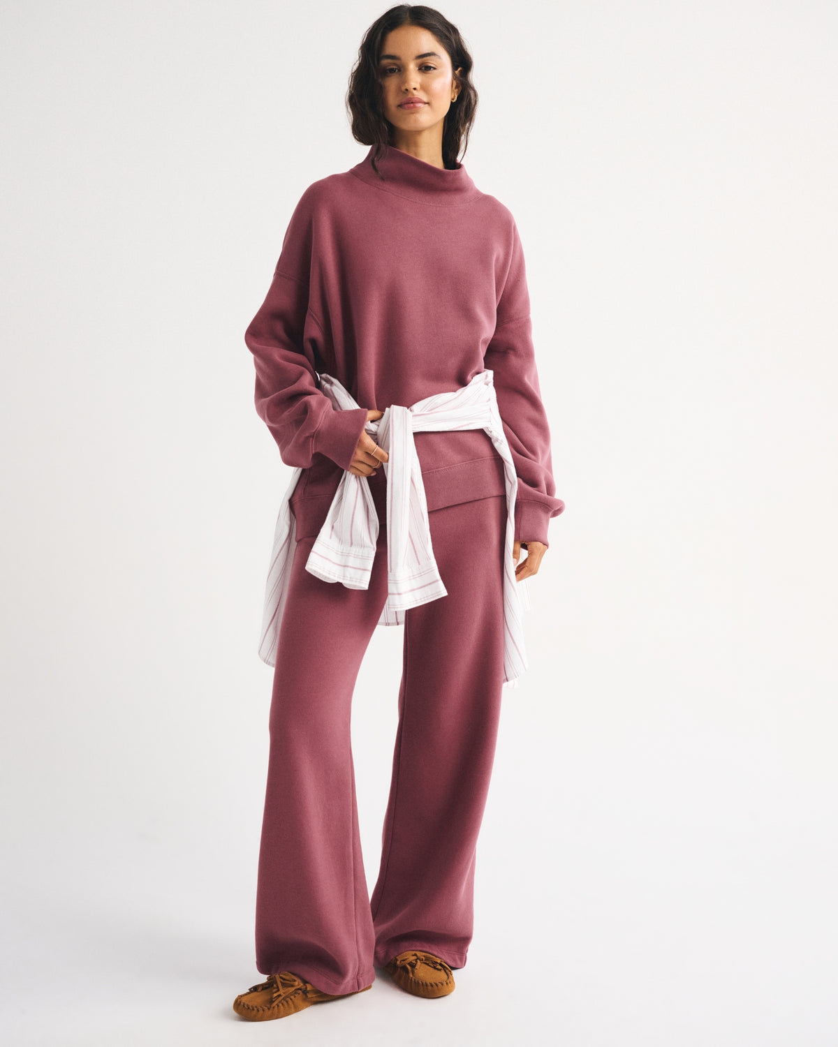 Abercrombie Sunday High Rise Wide Leg Sweatpant