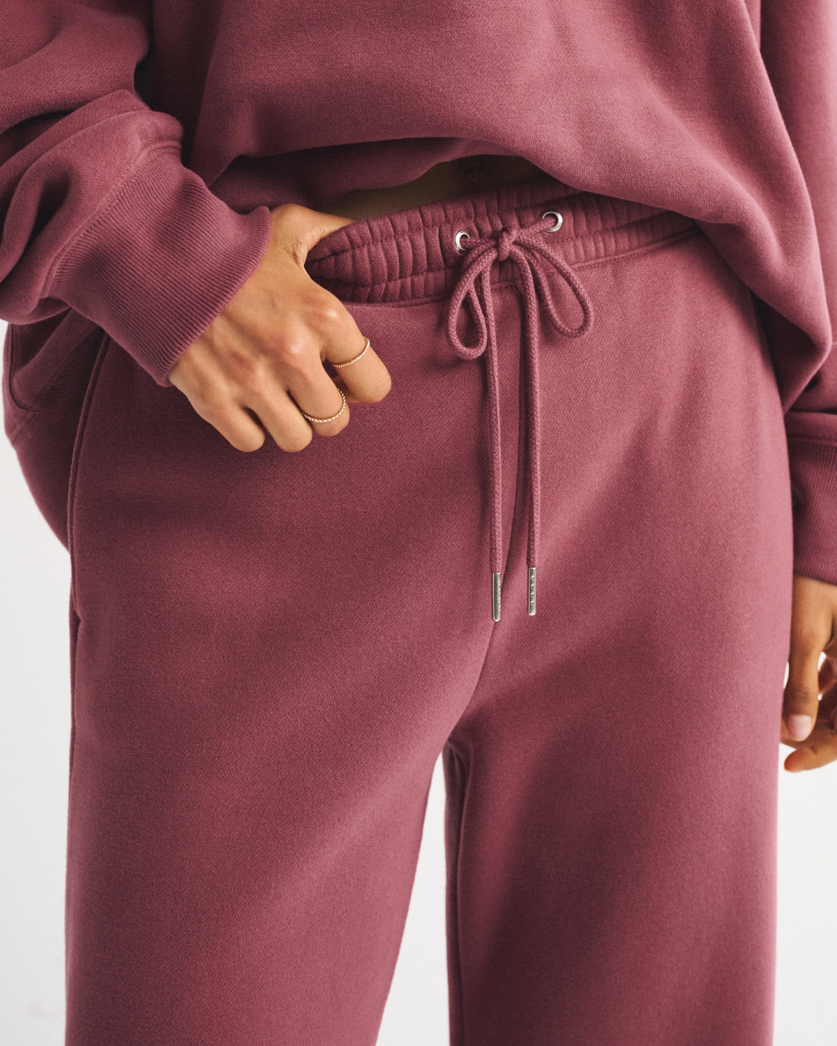 Abercrombie Sunday High Rise Wide Leg Sweatpant