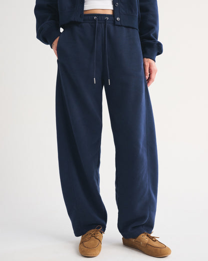 Abercrombie Sunday High Rise Forward Seam Barrel Sweatpant