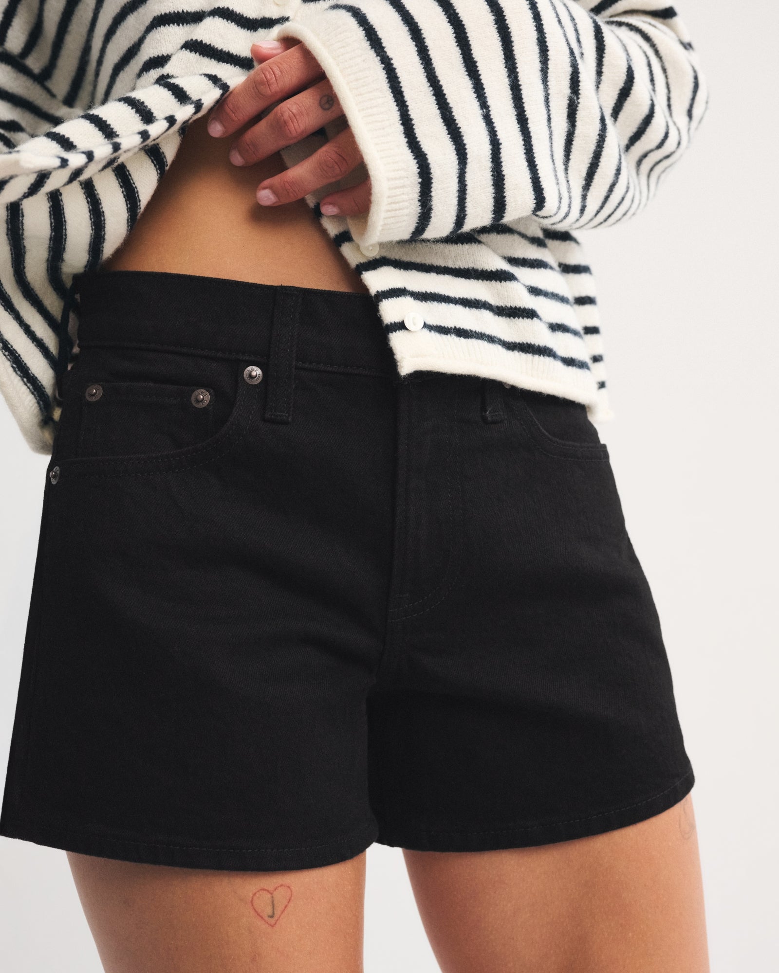 Abercrombie Mid Rise A-Line Short