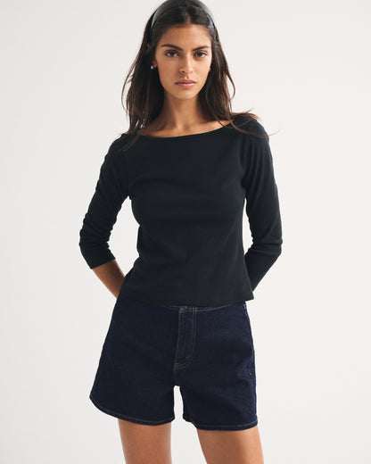 Abercrombie Clean Waist Mid Rise A-Line Short