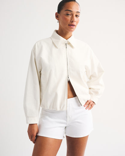 Abercrombie Curve Love Clean Waist Mid Rise A-Line Short