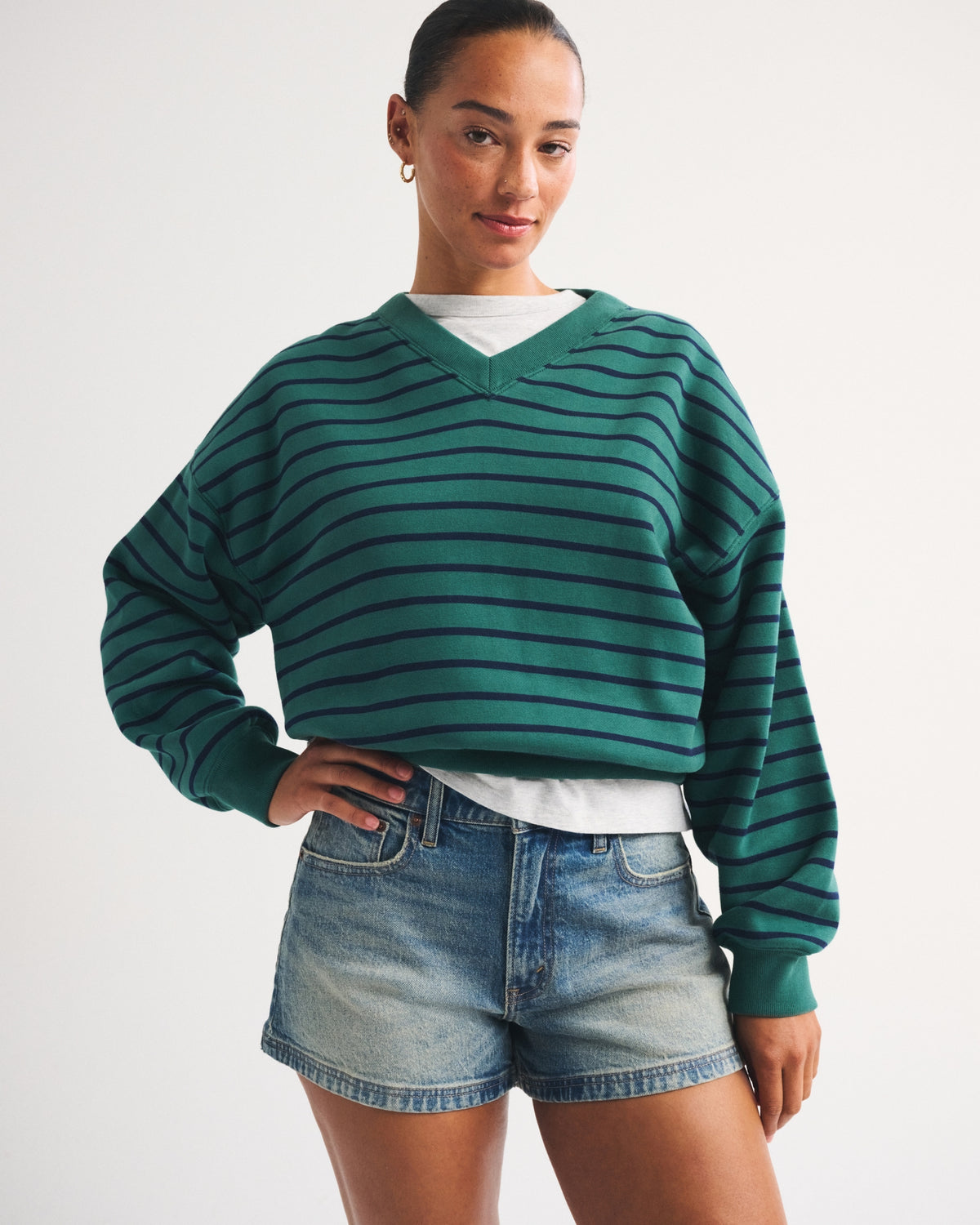 Abercrombie Curve Love High Rise 90s Relaxed Short
