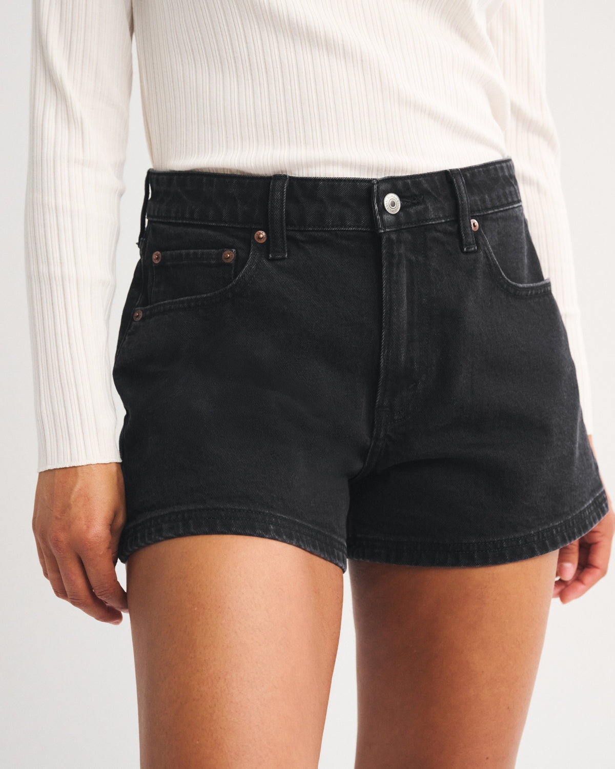 Abercrombie Curve Love High Rise 90s Relaxed Short