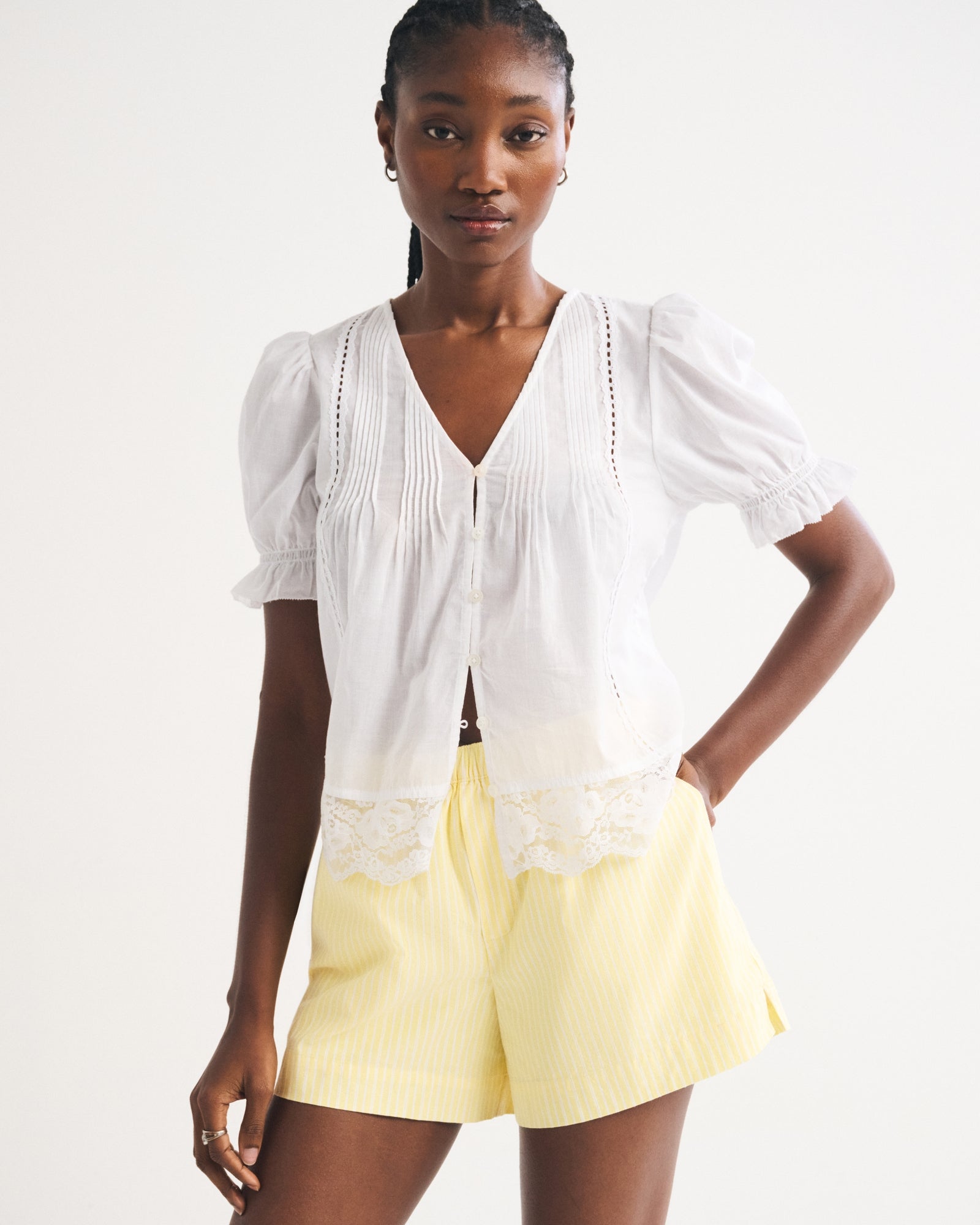 Abercrombie High Rise Poplin Pull-On Short
