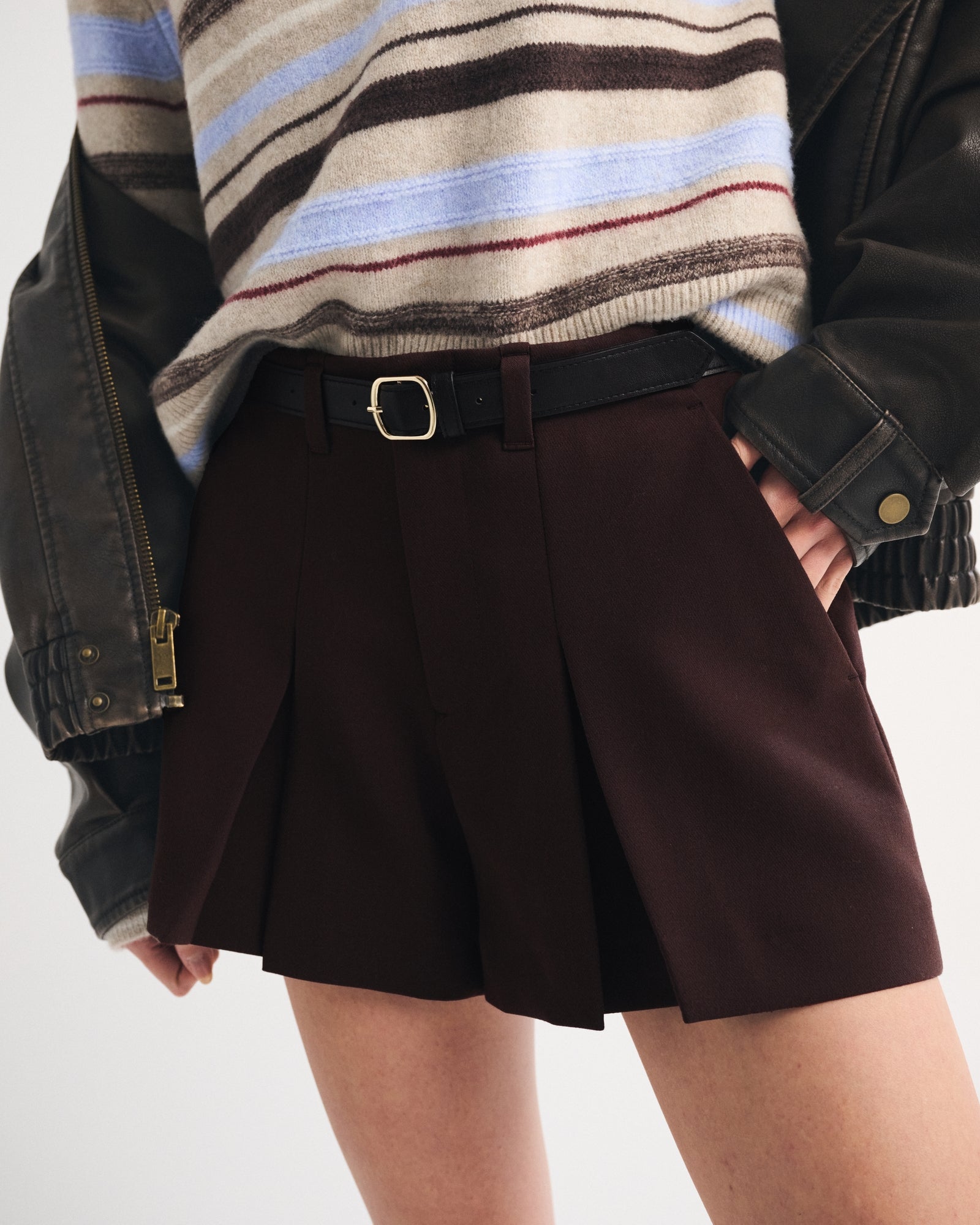 Abercrombie High Rise Pleated Short