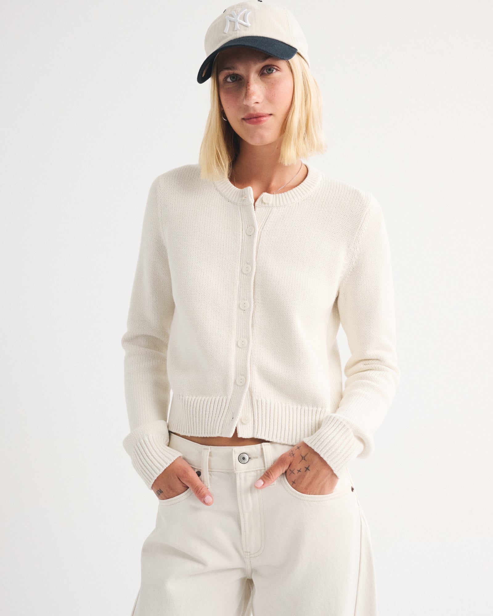Abercrombie Shrunken Crew Cardigan