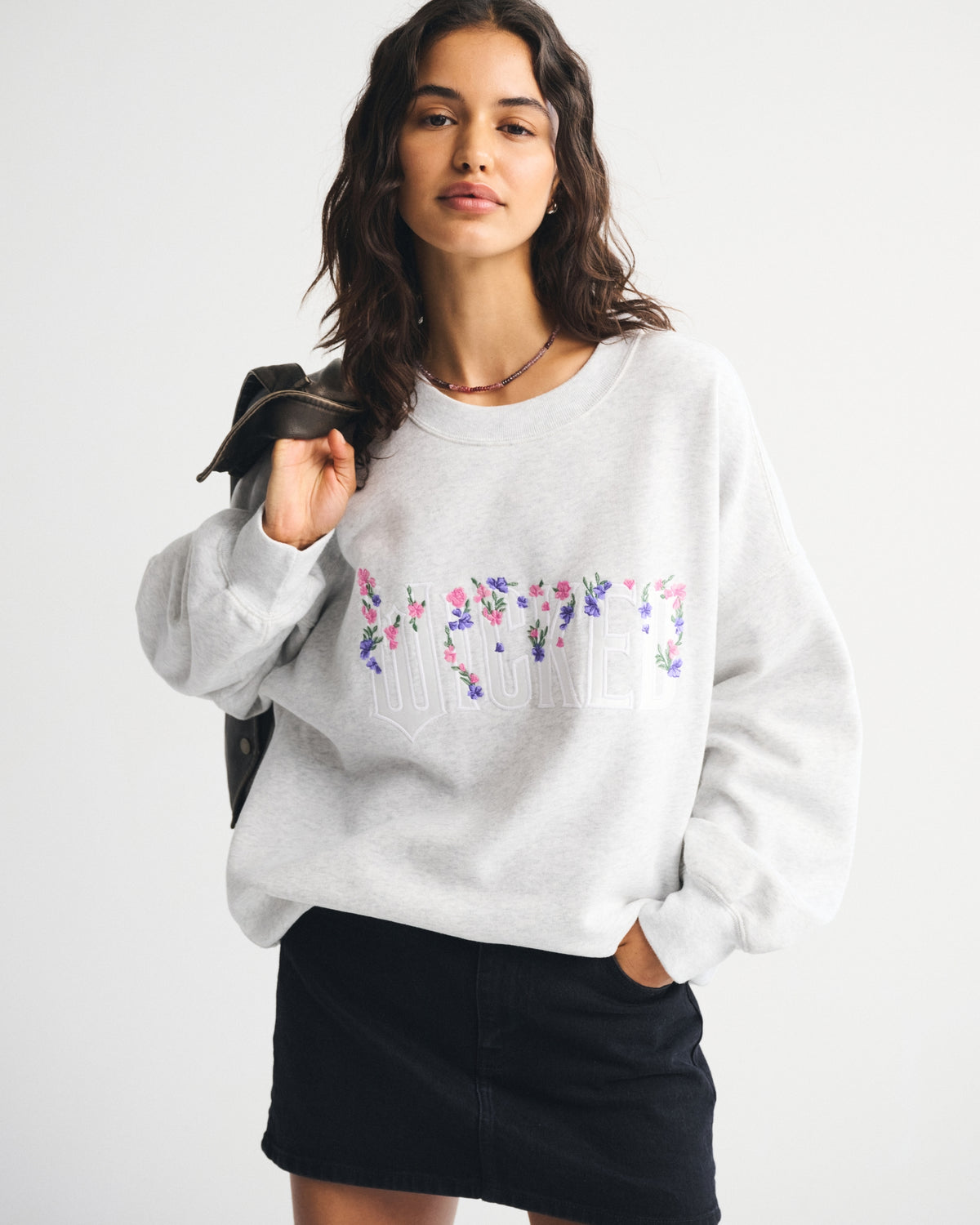 Abercrombie Wicked Oversized Sunday Crew