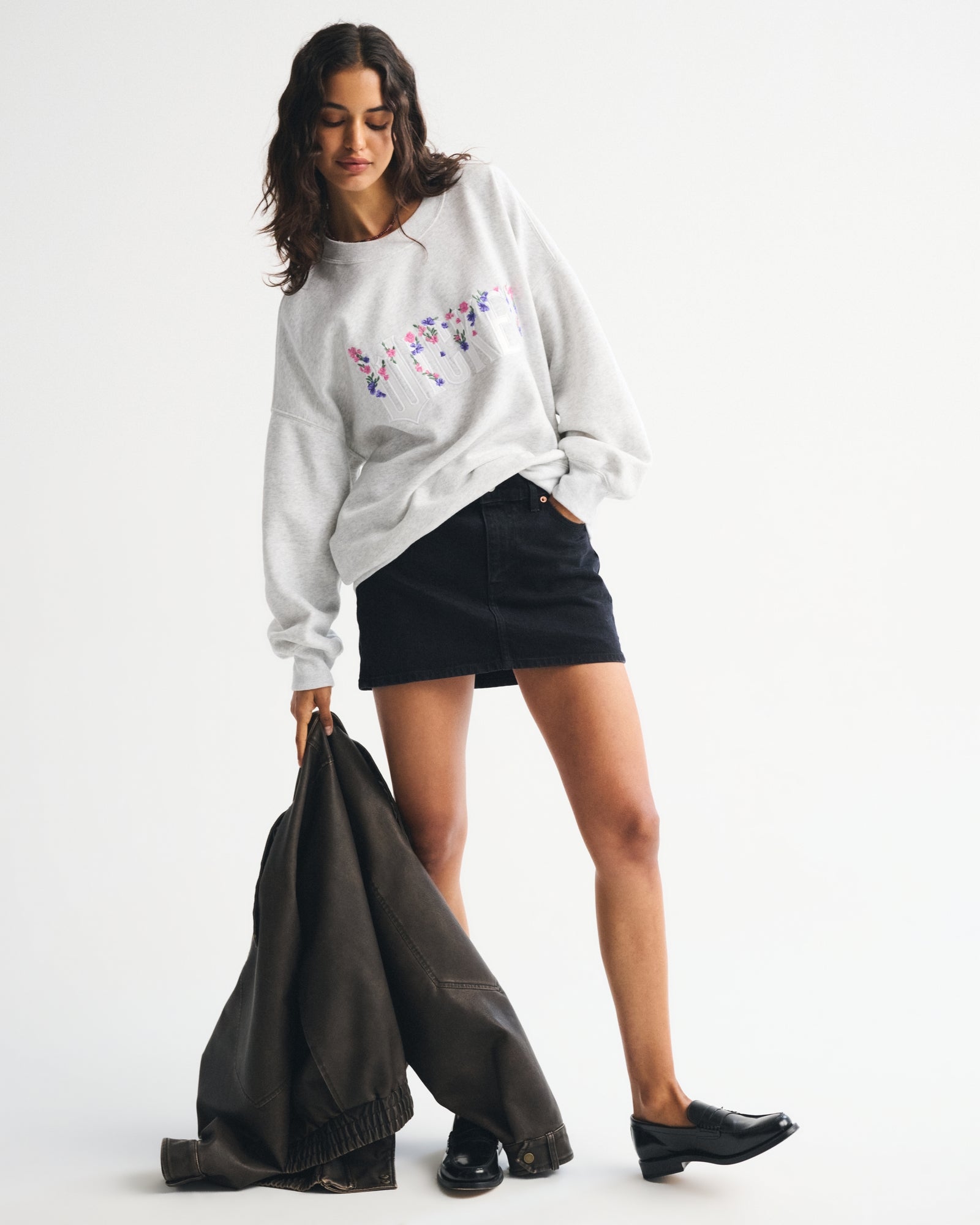 Abercrombie Wicked Oversized Sunday Crew