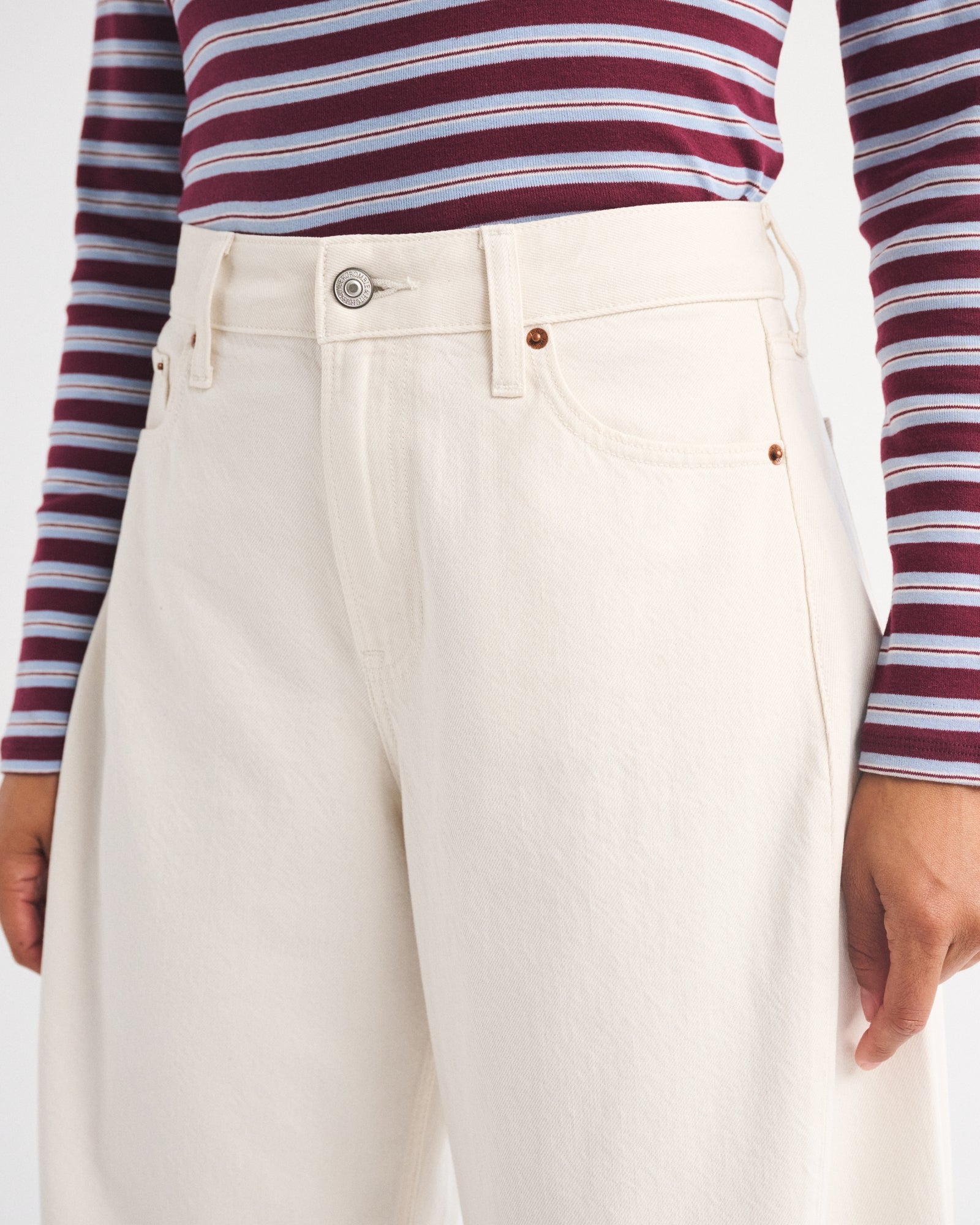 Abercrombie Curve Love High Rise Ultra Barrel Jean