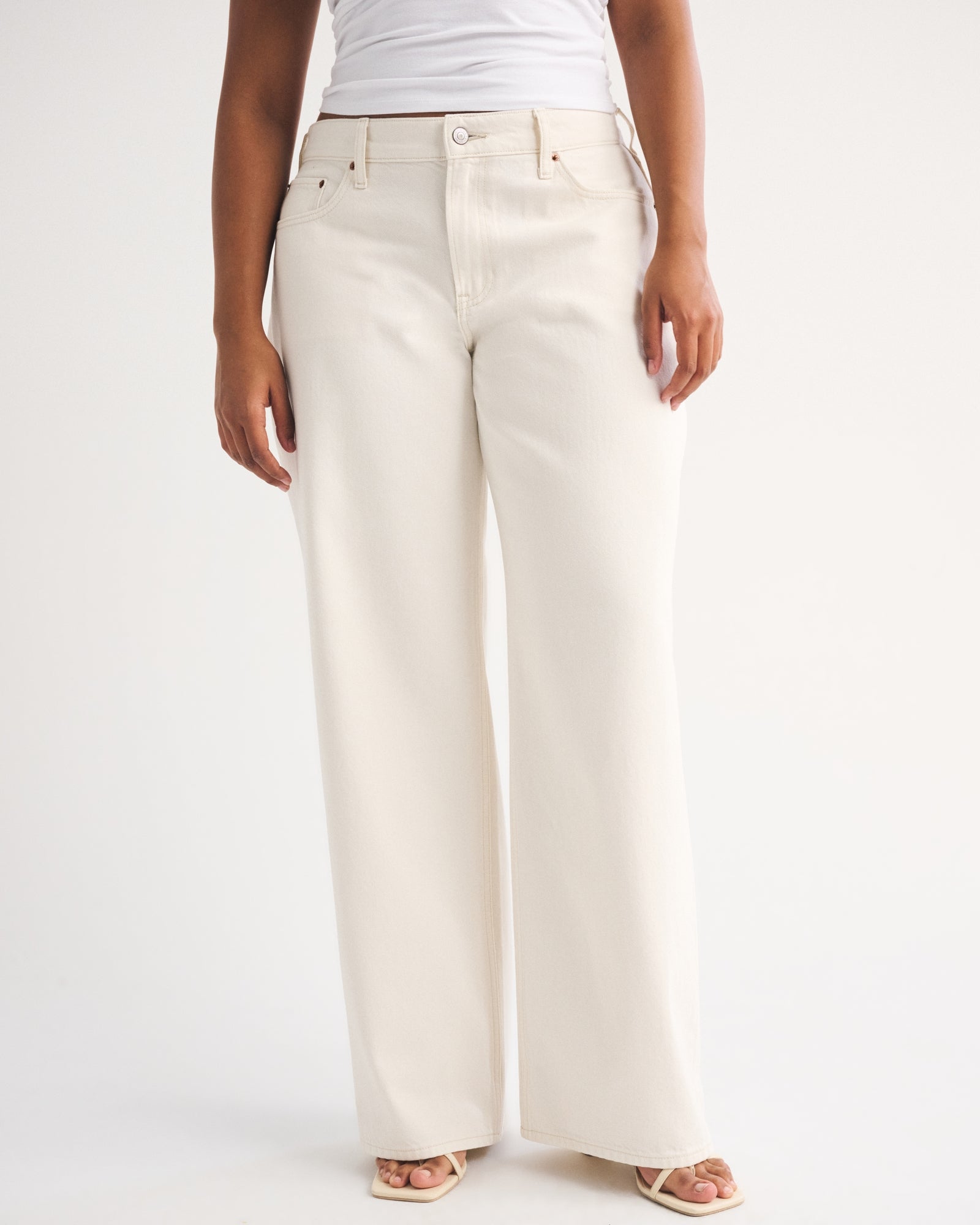 Abercrombie Curve Love Low Rise Ultra Loose Cuffed Hem Jean