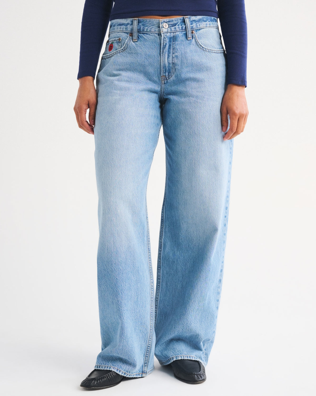 Abercrombie Curve Love Low Rise Ultra Loose Cuffed Hem Jean