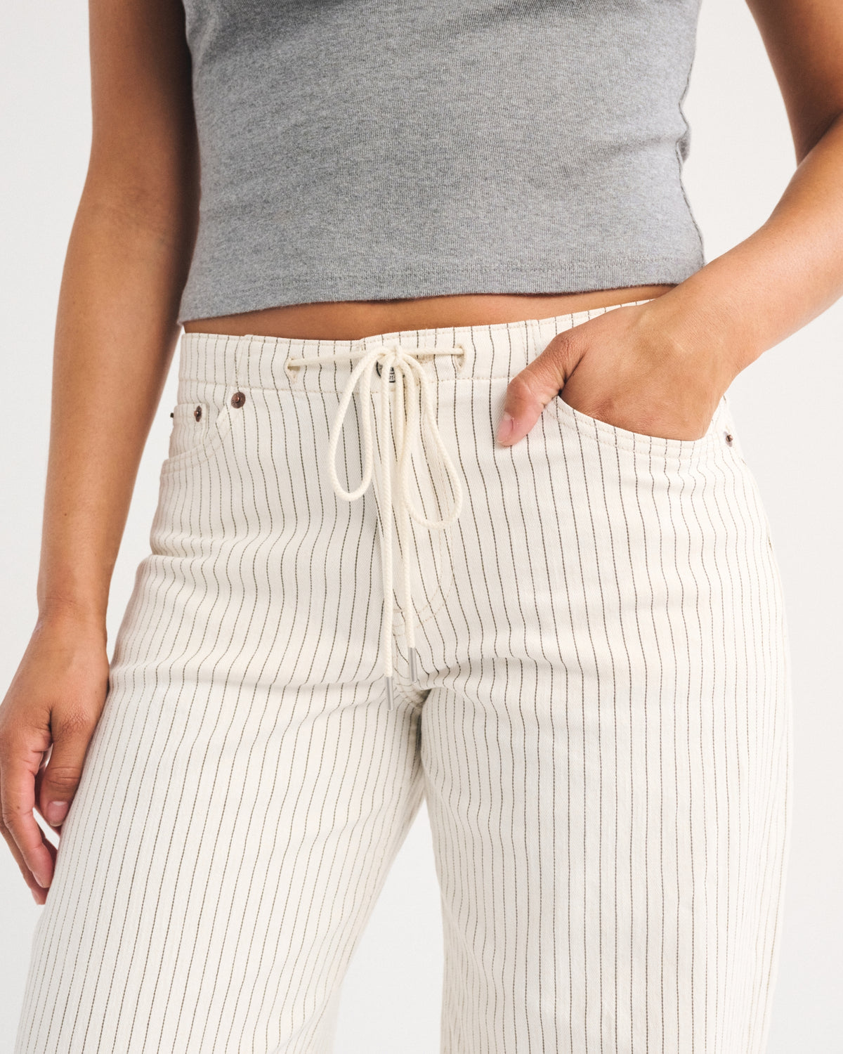 Abercrombie Curve Love Linen-Blend Low Rise Ultra Loose Drawstring Jean
