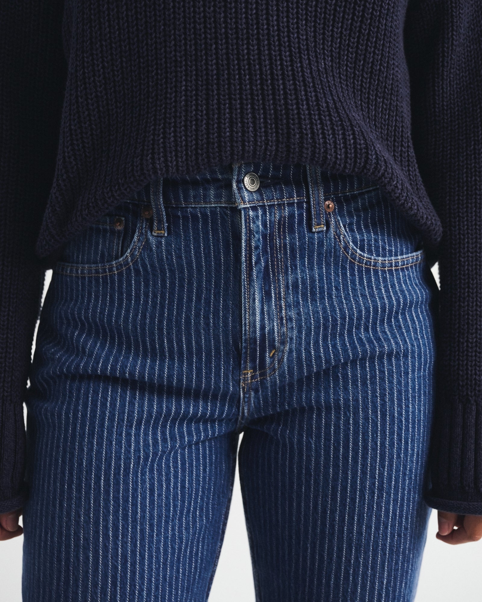 Abercrombie Curve Love High Rise 90s Relaxed Jean
