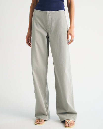Abercrombie Clean Waist Low Rise Ultra Loose Jean