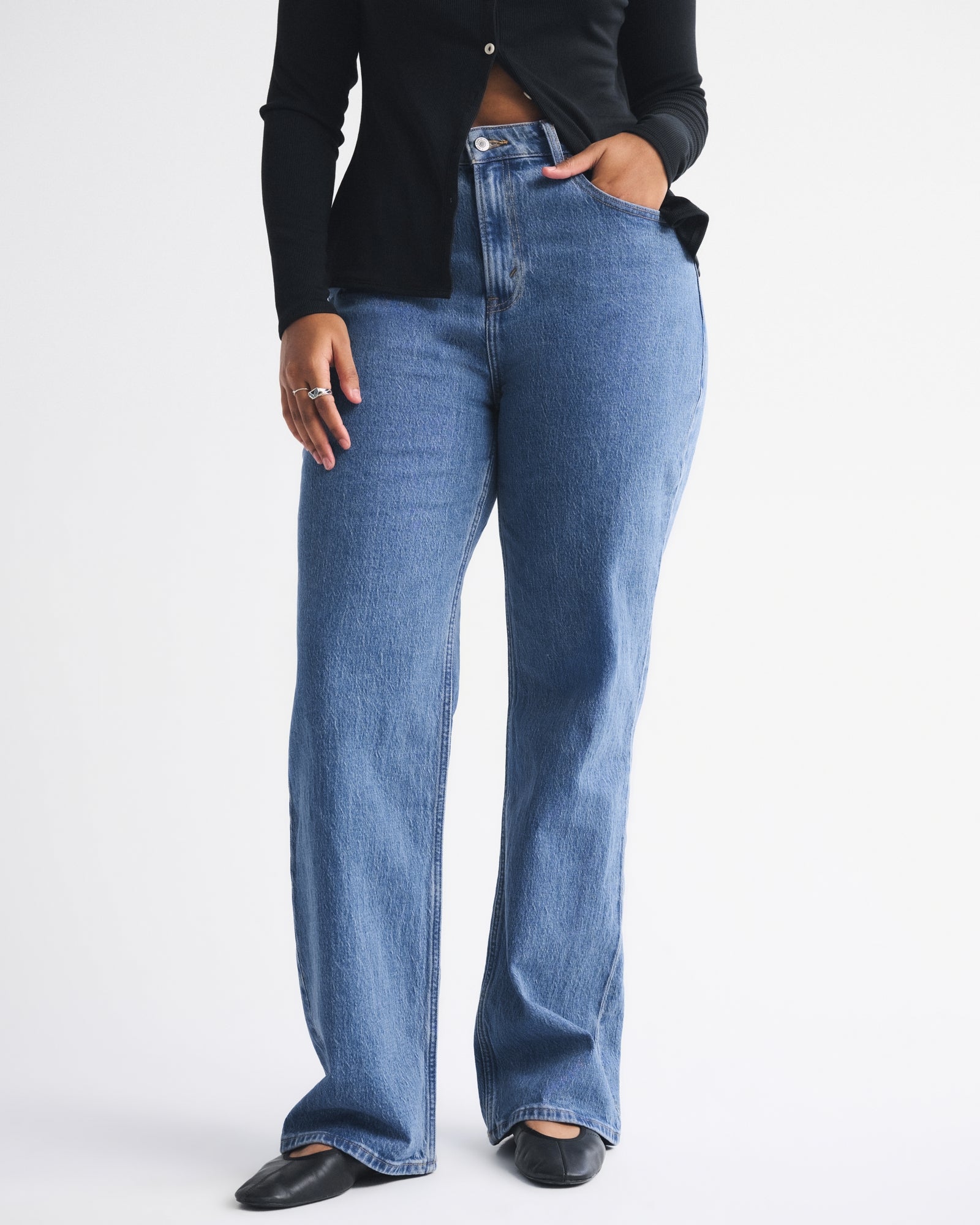 Abercrombie Curve Love High Rise 90s Relaxed Jean