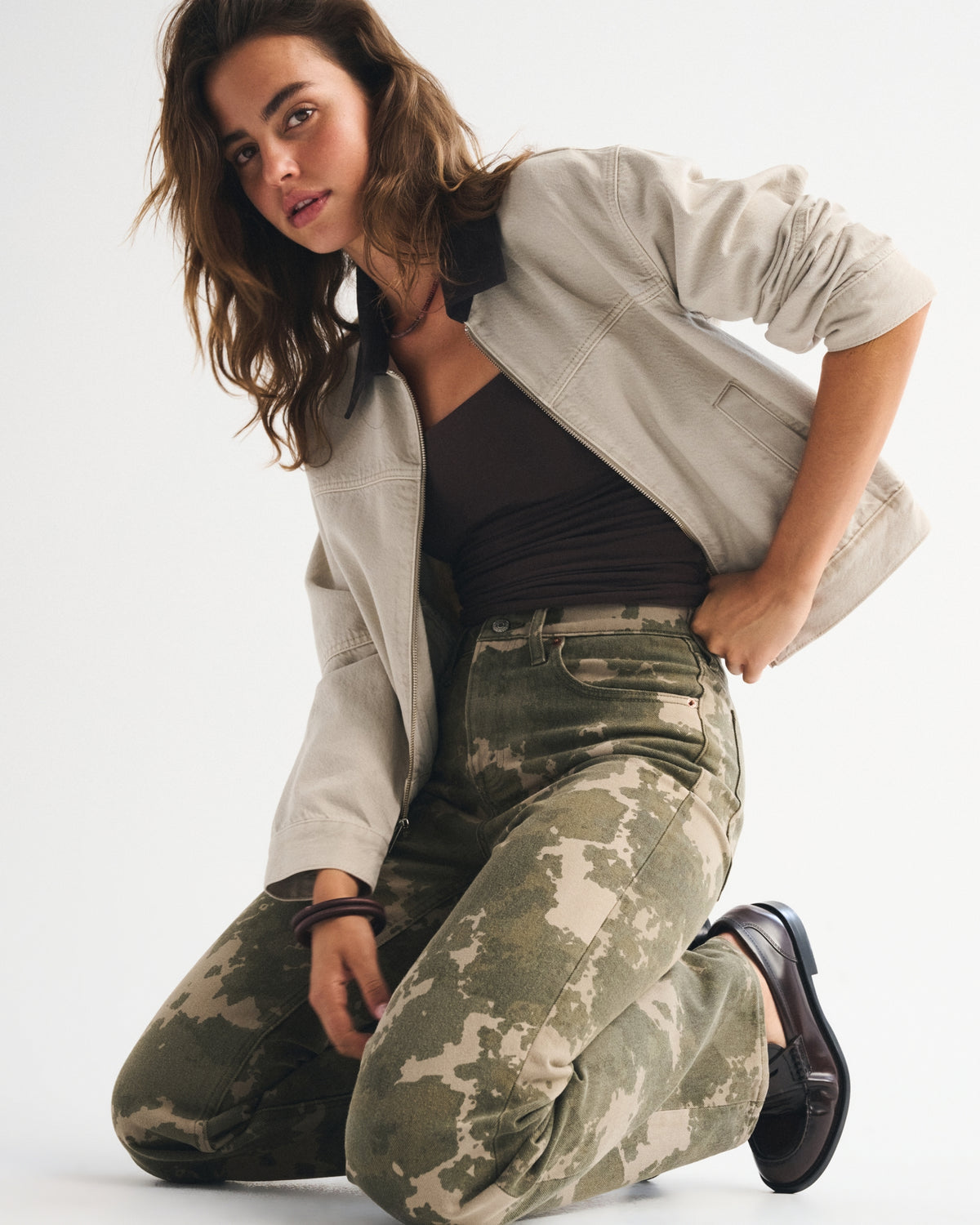 Abercrombie High Rise 90s Relaxed Pony Print Jean