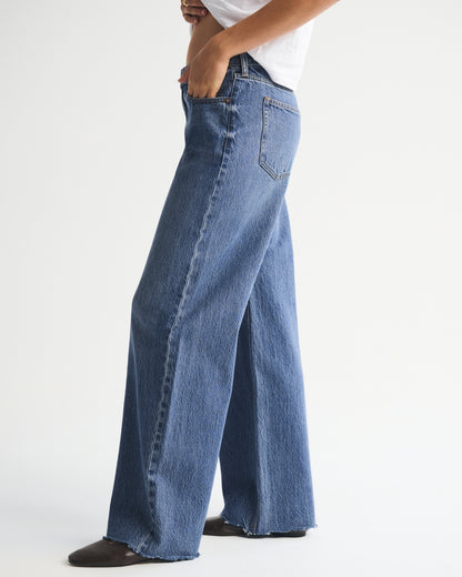 Abercrombie Low Rise Ultra Loose Cuffed Hem Jean