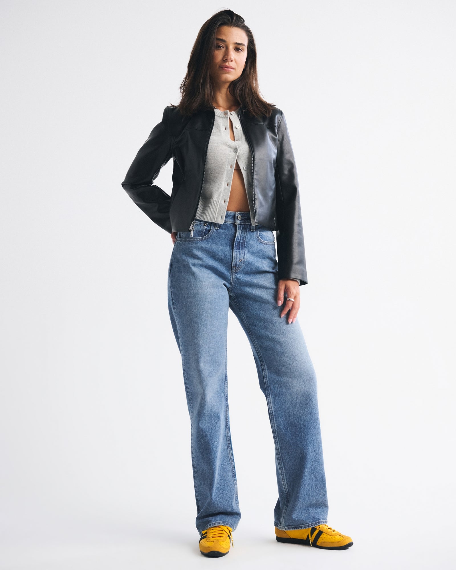 Abercrombie Curve Love High Rise 90s Relaxed Jean