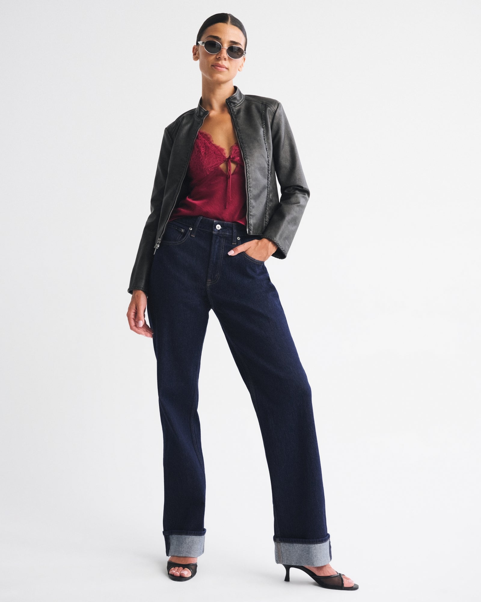 Abercrombie Curve Love High Rise 90s Relaxed Jean