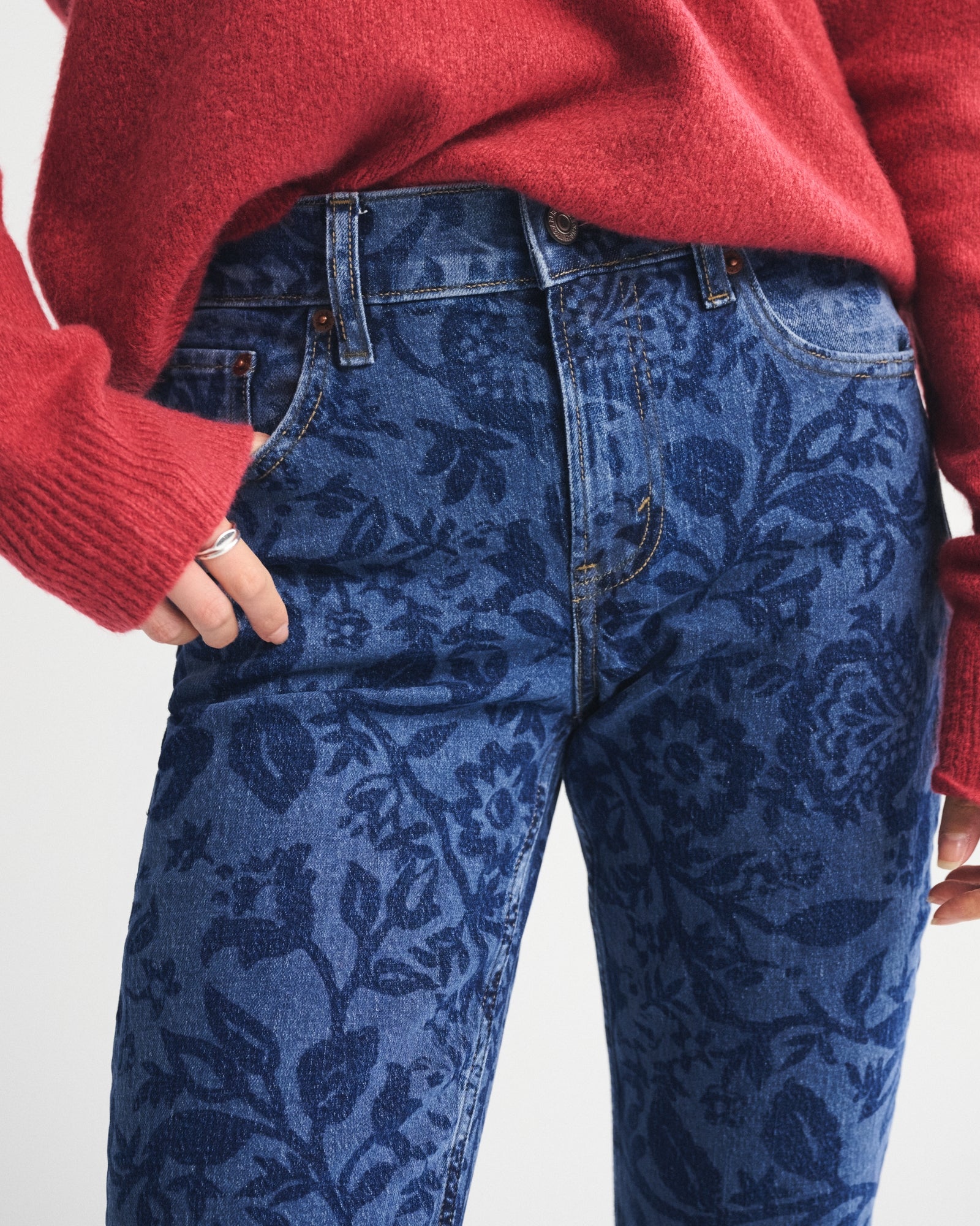 Abercrombie Mid Rise Bootcut Frayed Hem Jean