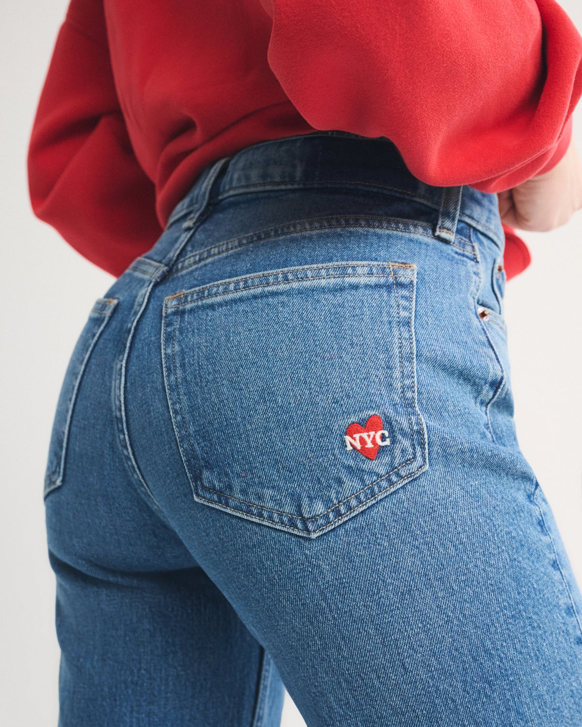 Abercrombie High Rise 90s Relaxed Studded Jean