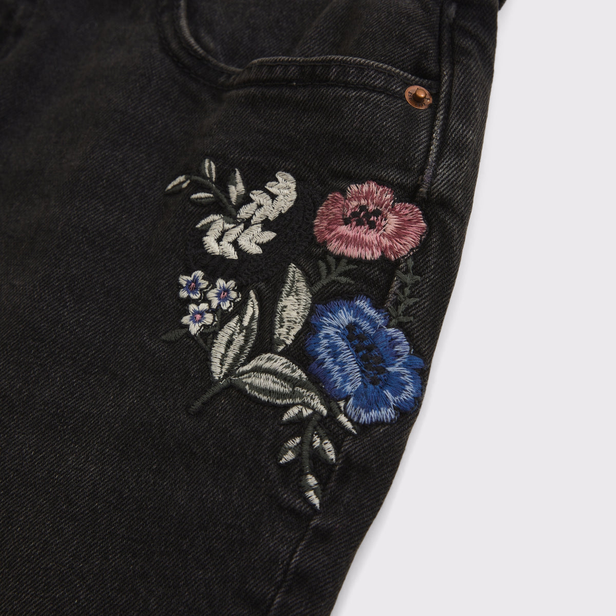 Abercrombie Curve Love High Rise 90s Relaxed Floral Embroidered Jean