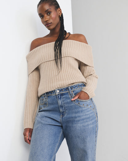 Abercrombie Curve Love High Rise 90s Relaxed Floral Embroidered Jean