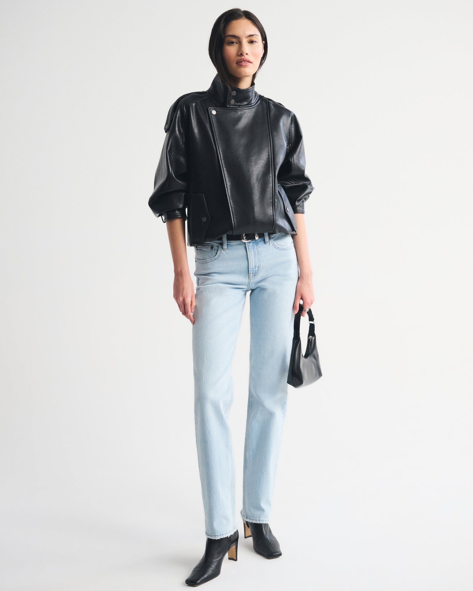 Abercrombie Mid Rise 90s Straight Jean