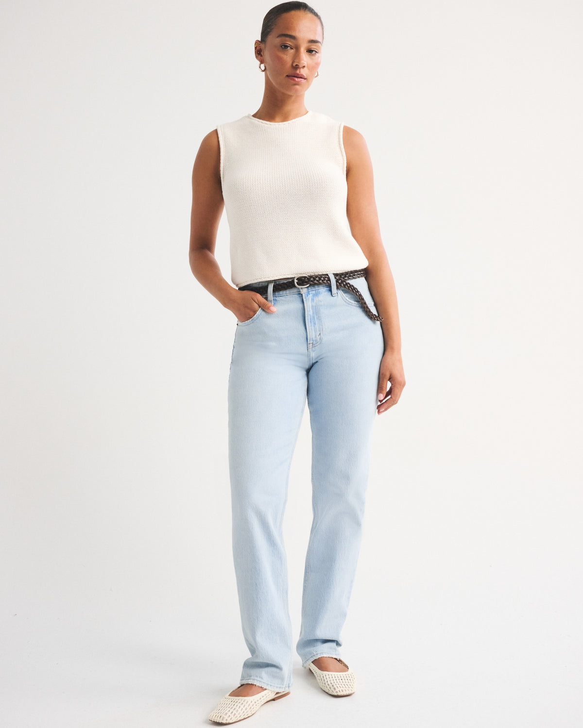 Abercrombie Curve Love Mid Rise 90s Straight Jean