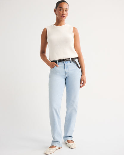 Abercrombie Curve Love Mid Rise 90s Straight Jean