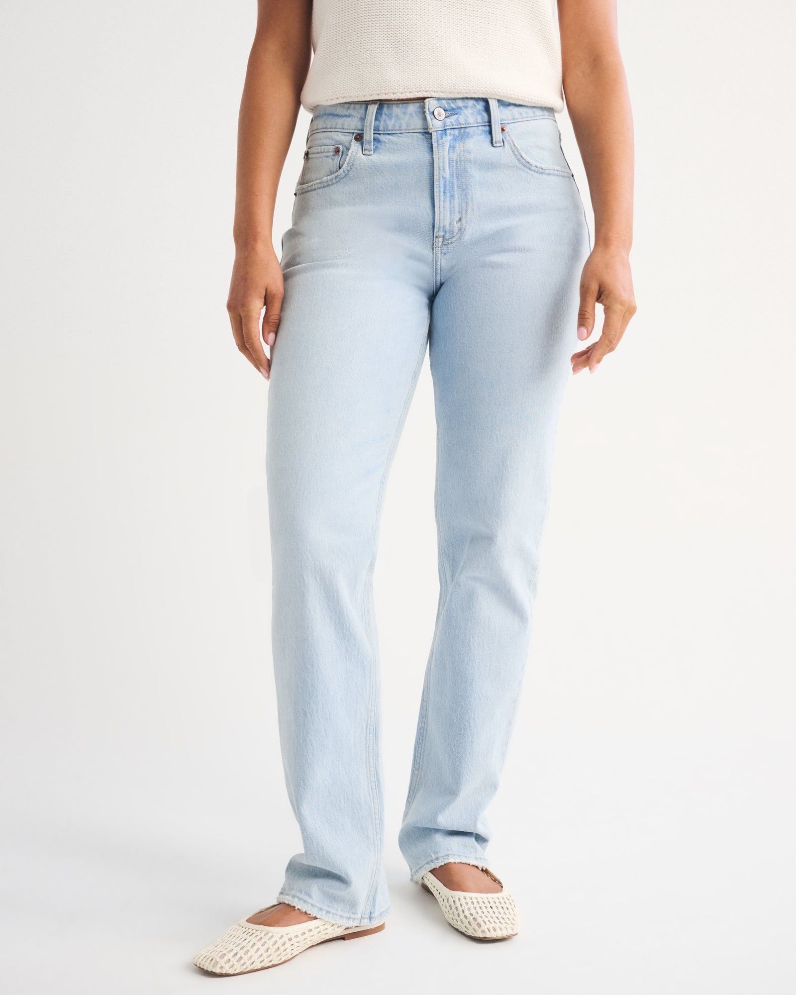 Abercrombie Curve Love Mid Rise 90s Straight Jean