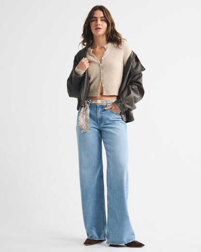 Abercrombie Low Rise Ultra Loose Cuffed Hem Jean