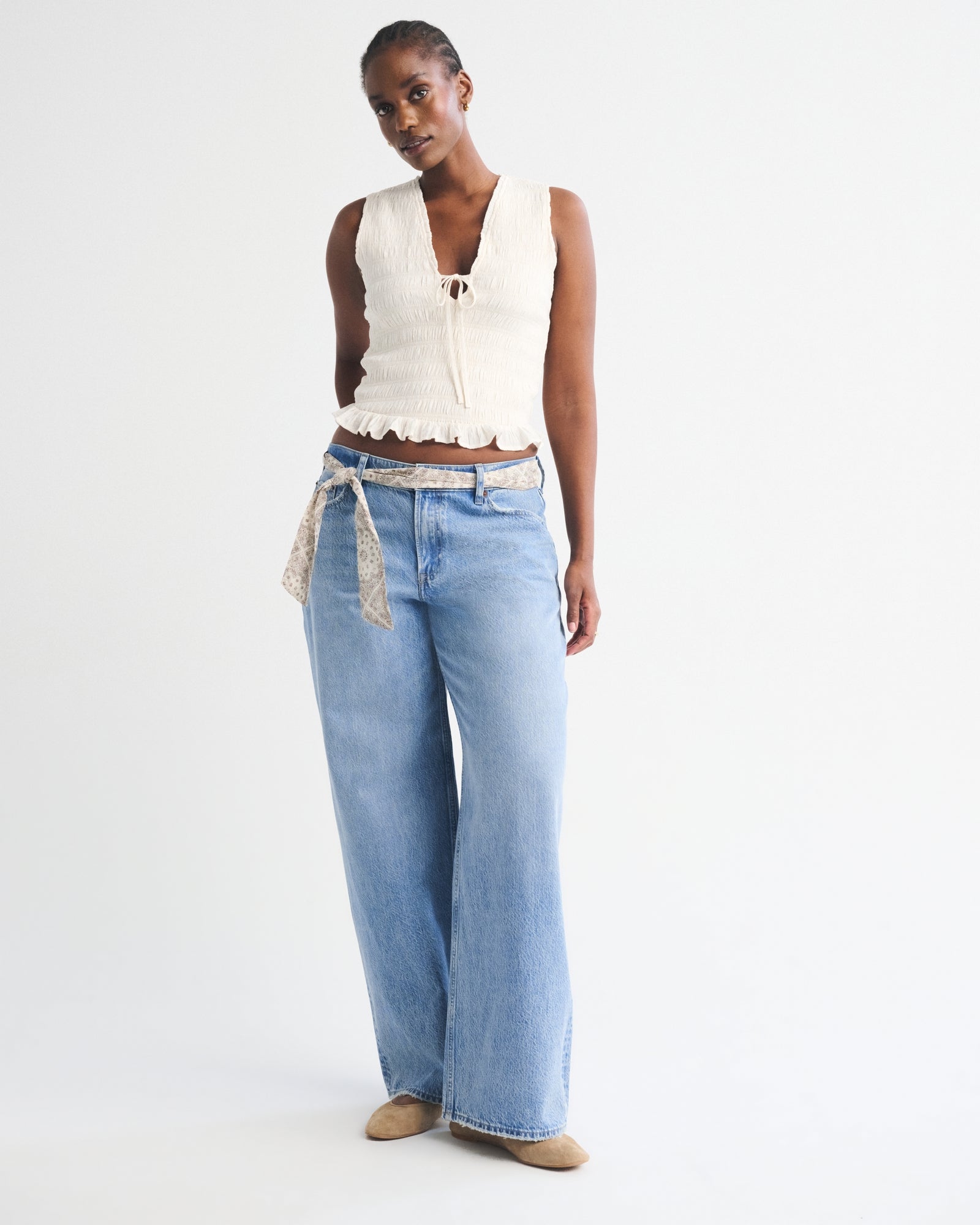 Abercrombie Curve Love Low Rise Ultra Loose Cuffed Hem Jean