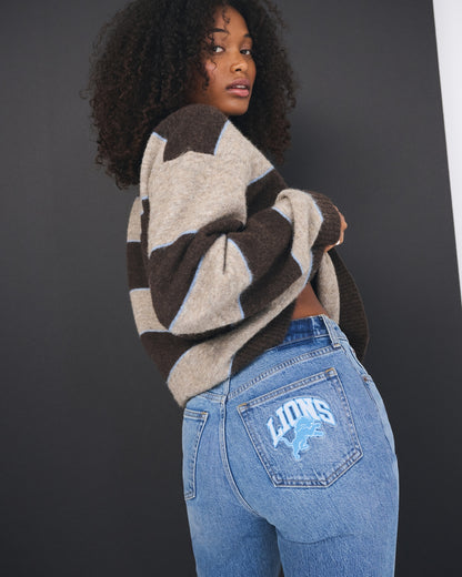 Abercrombie Curve Love High Rise 90s Relaxed Philadelphia Eagles Embroidered Jean
