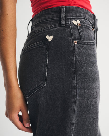 Abercrombie Curve Love High Rise 90s Relaxed Floral Embroidered Jean
