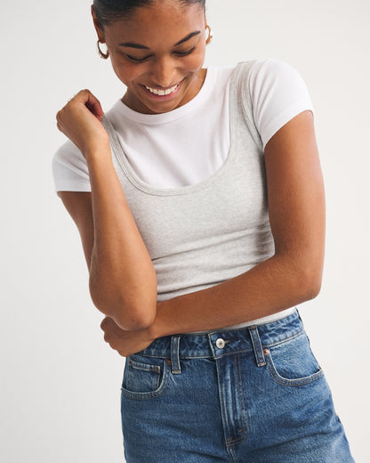 Abercrombie Curve Love High Rise 90s Relaxed Jean