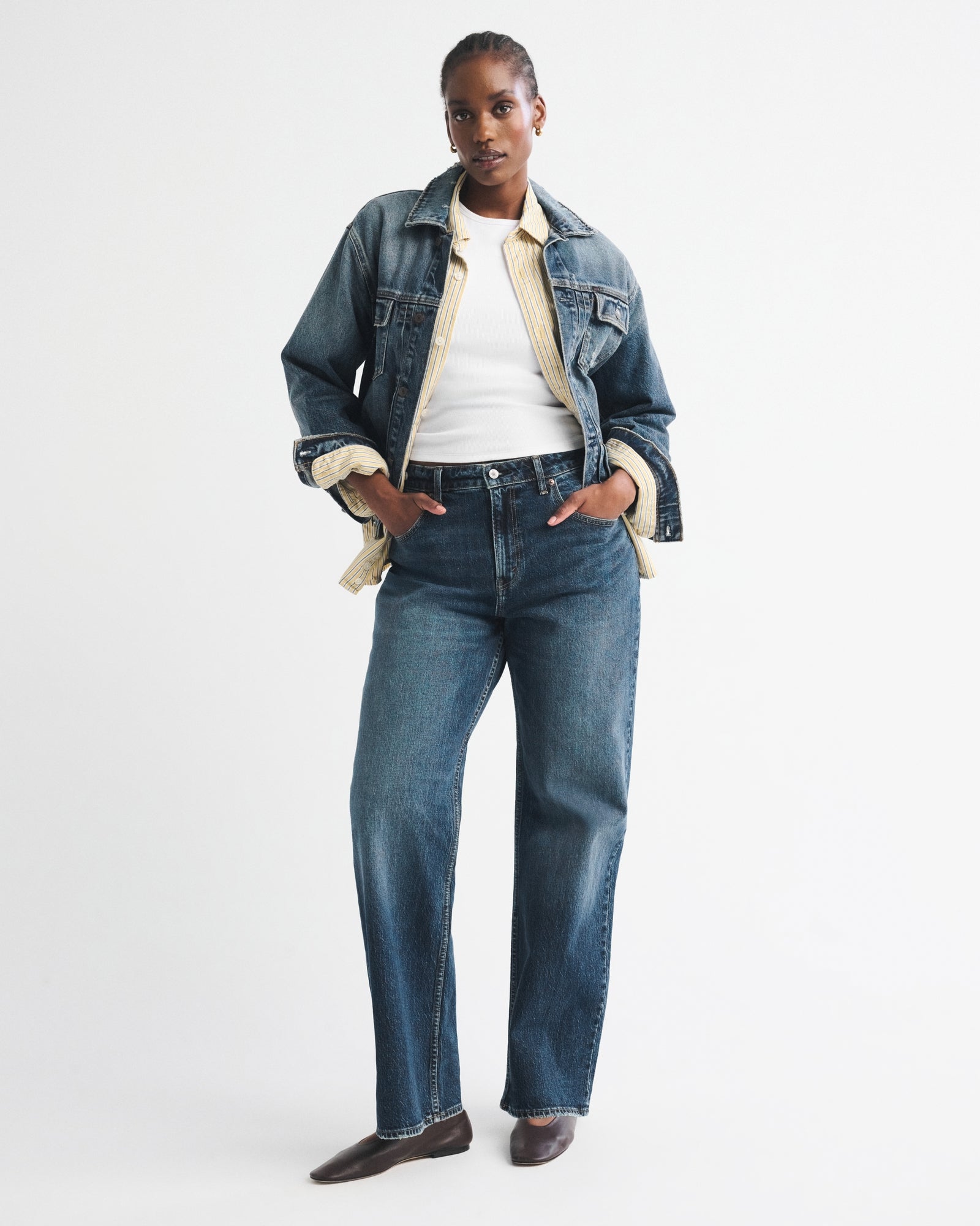 Abercrombie Curve Love High Rise 90s Relaxed Jean